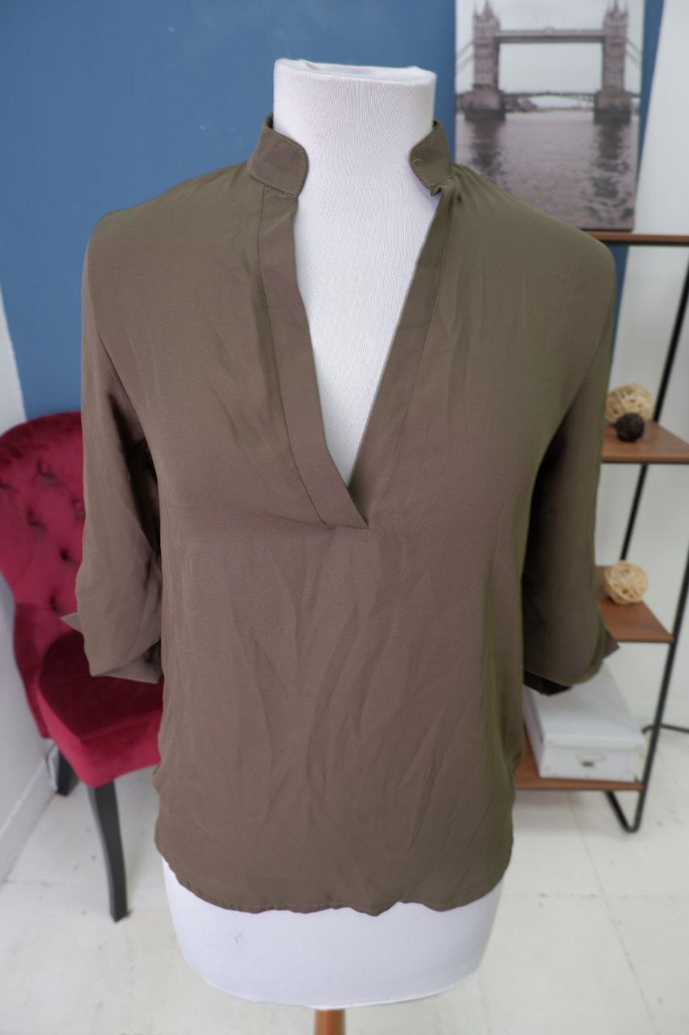 Блузка темно-зеленая 44 размер