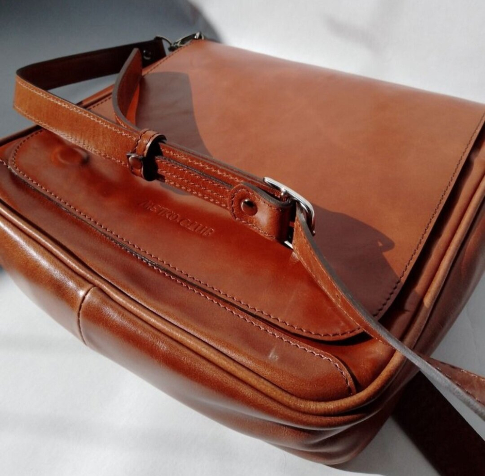 Сумка мужская через плечо из натуральной кожи