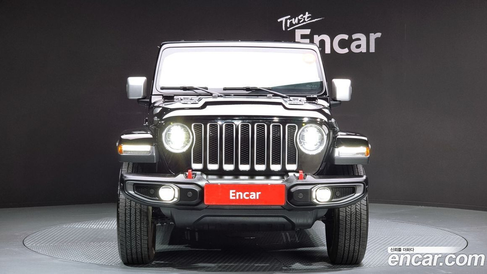 Jeep Wrangler (JL) 2.0 Overland Power Top 4 даери (10.2022)