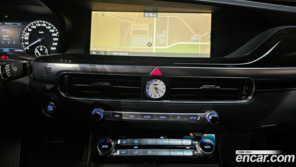 Genesis G90 3.8 (10.2019)