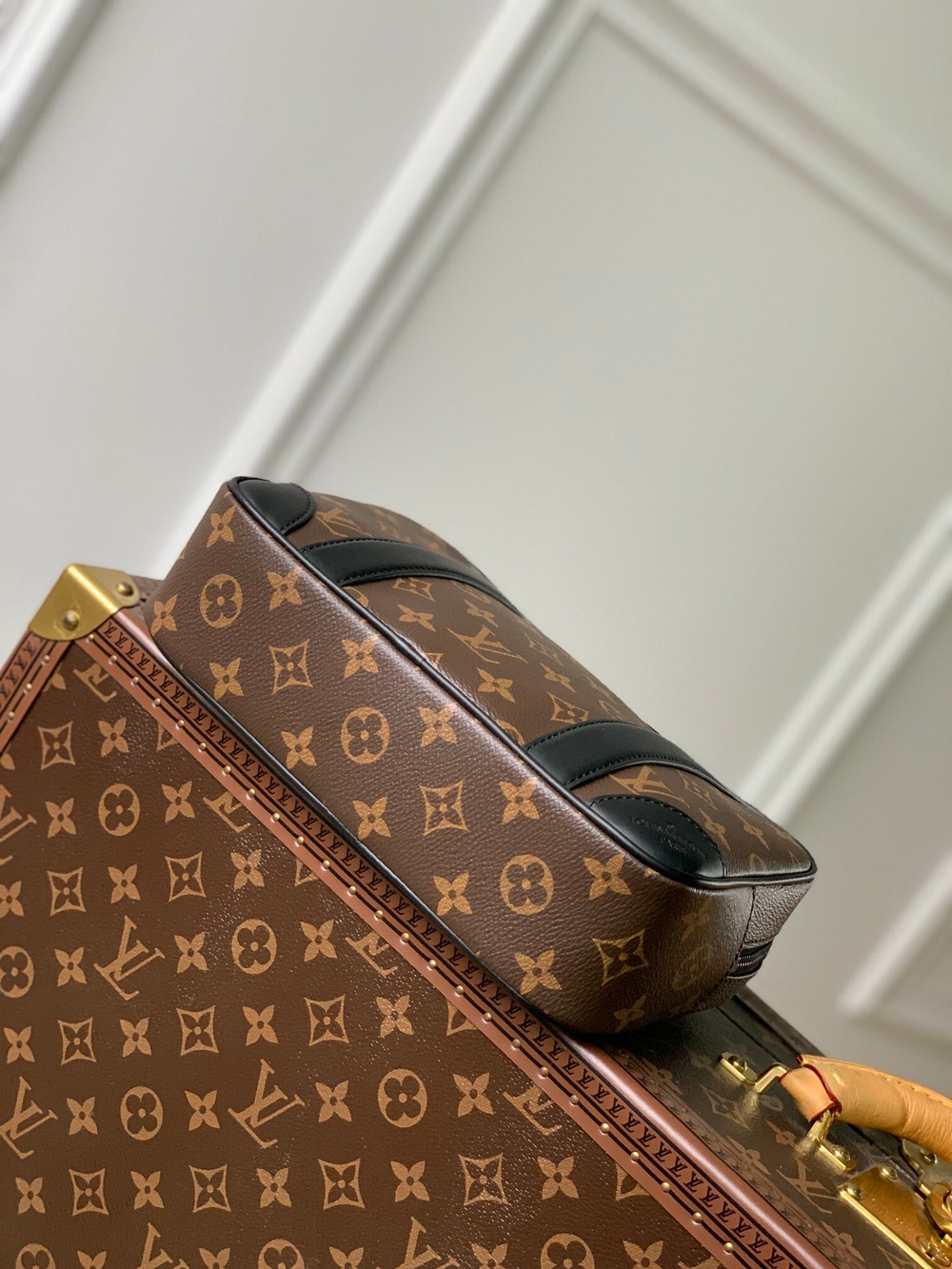 Louis Vuitton Pochette Kasai