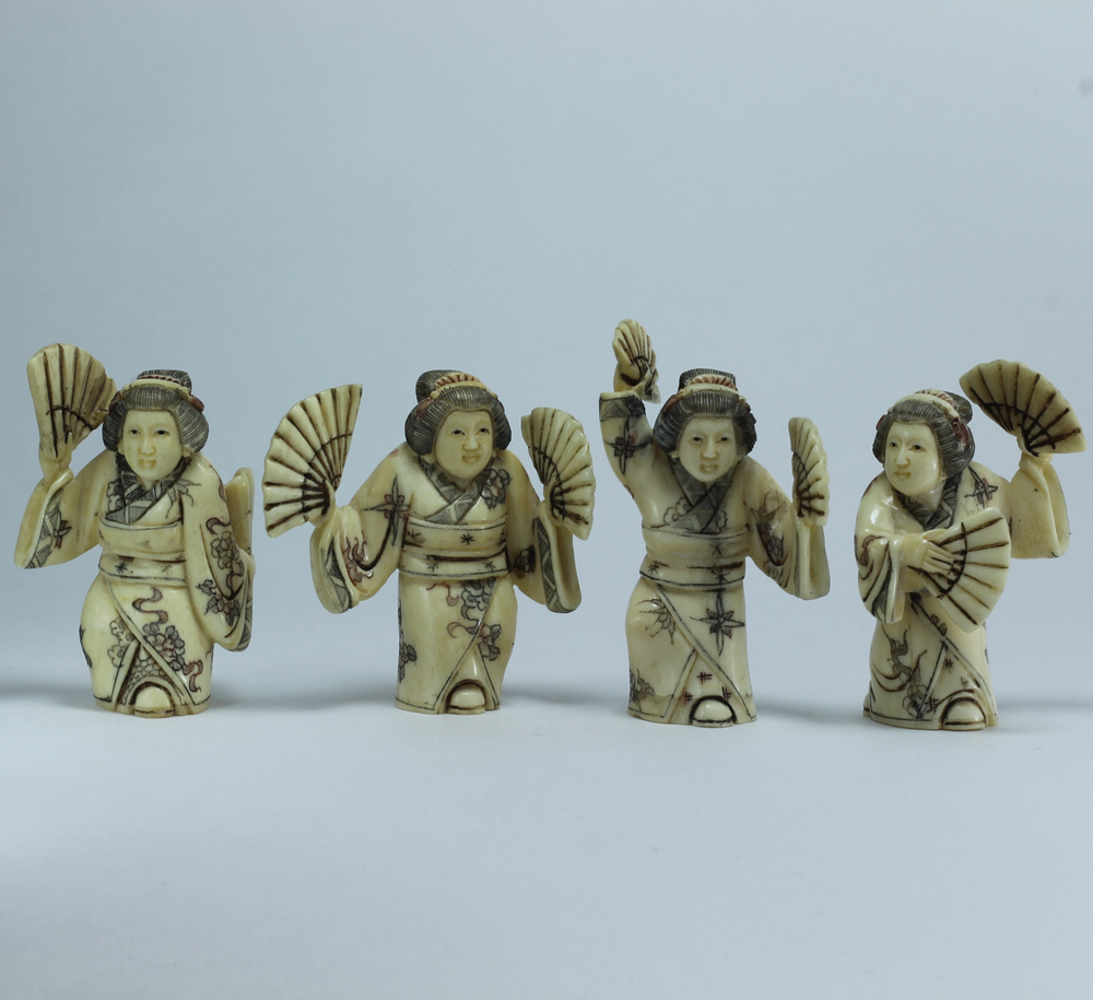 Набор нэцкэ 4 гейши