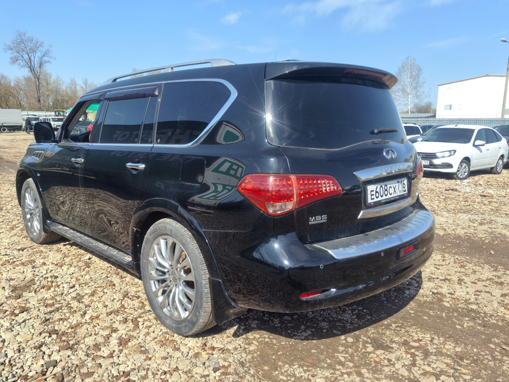 Infiniti QX80 5.6 4WD (7 мест)