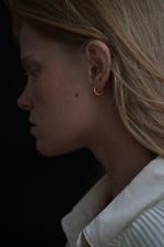 Моносерьга Small Click, позолота