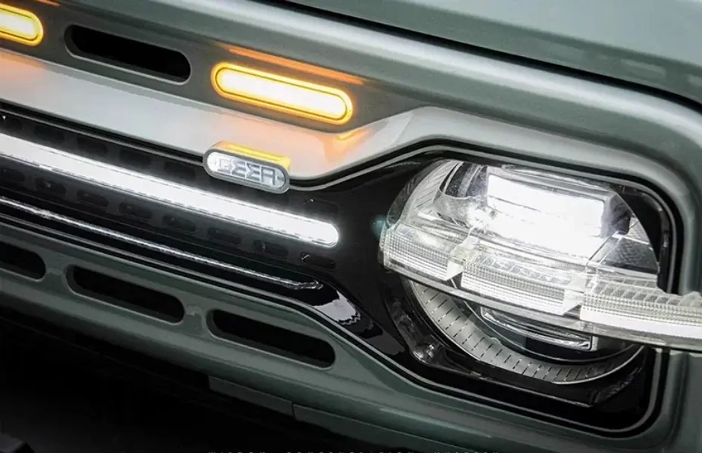 Решетка радиатора со светодиодами для TANK 300 2021+ Танк обвес