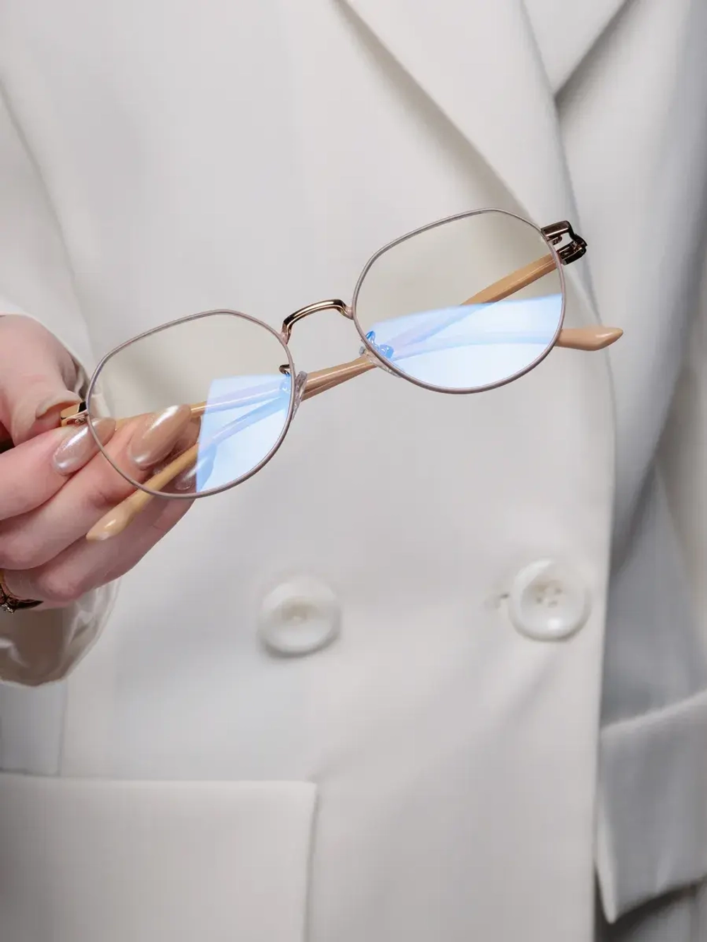 Имиджевые прозрачные компьютерные очки