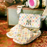 Сандалии и сланцы MLB MONOGRAM New Mound Monogram, 32SHHM111-50W