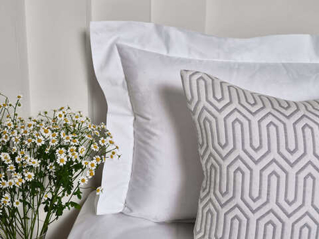 Постельное белье cемейное Сlaire&Caroll Lea белый жаккард