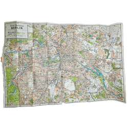 Городской план Берлина. Масштаб 1:23 000. Масштаб 1:23 000. Берлин. Издатель Вилли Хольц. 1934г.