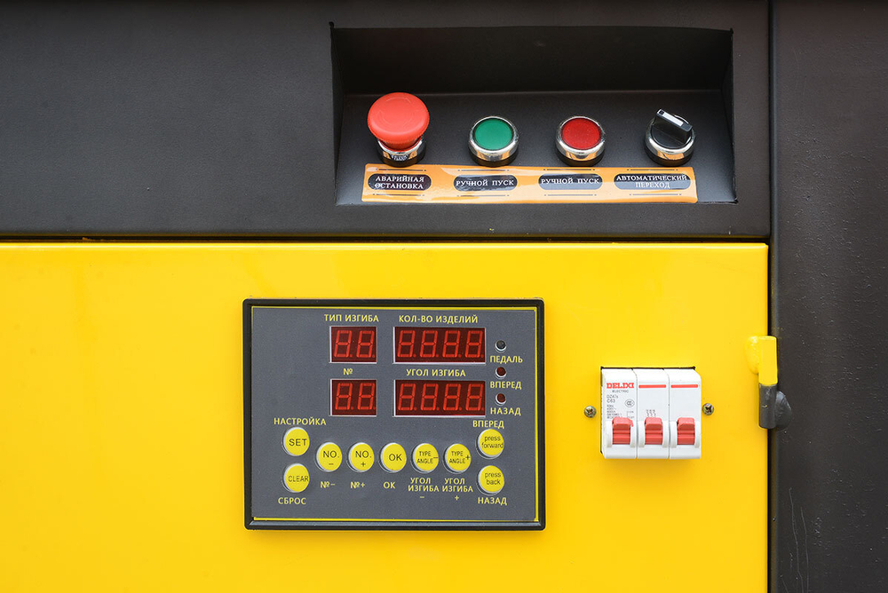 Станок для гибки арматуры TSS GW 52 с ЧПУ