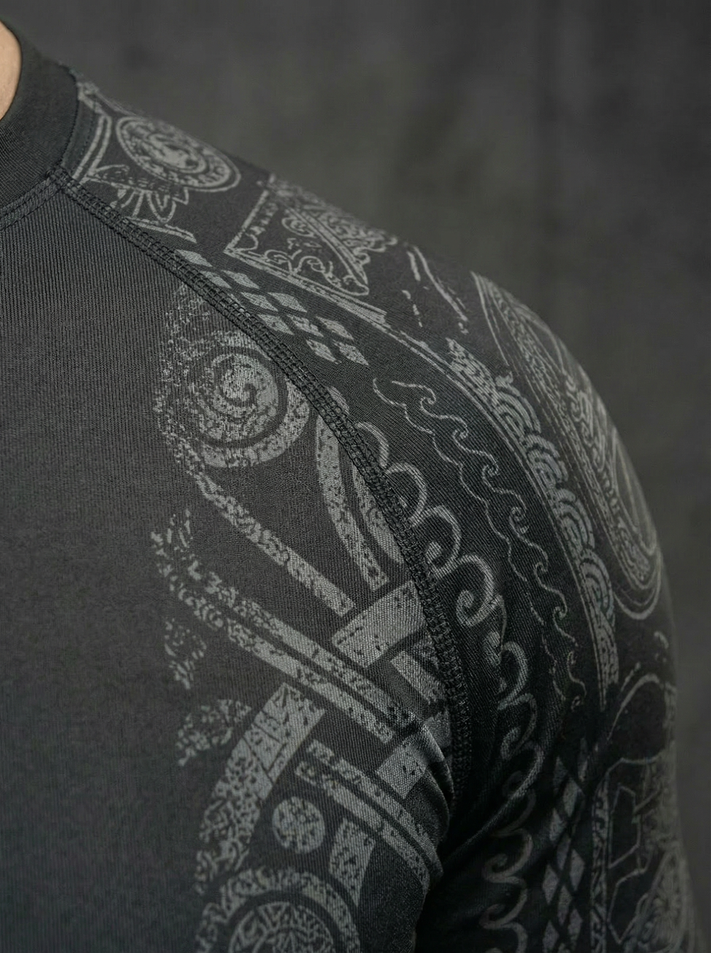 Рашгард с длинным рукавом LEGENDA Варяги чёрный