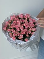 Букет моно из кустовых роз 15 шт