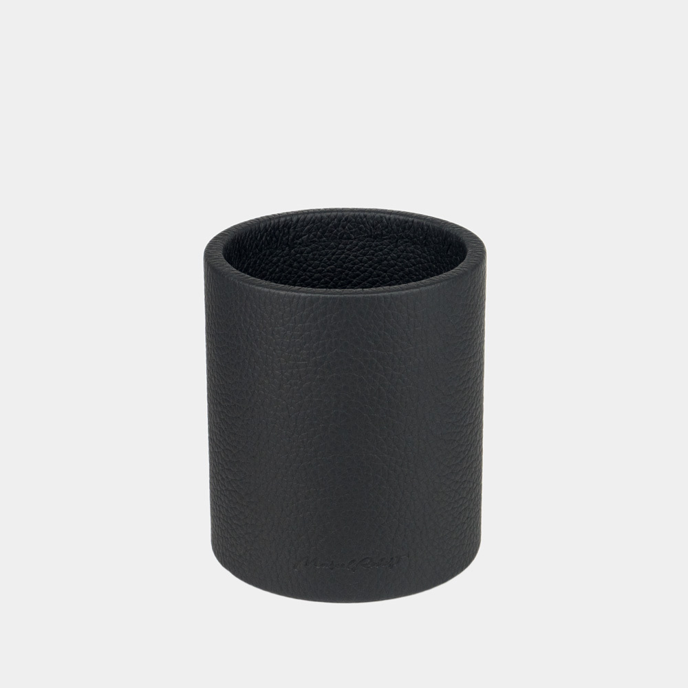 Подставка кожаная для ручек черного цвета