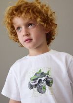 футболка с шортами