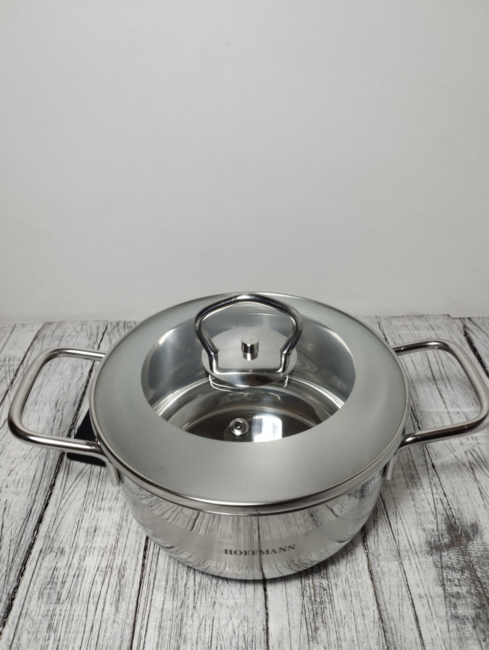 Кастрюля 1,6л 3-х слойное капс дно д16см НМ 5316