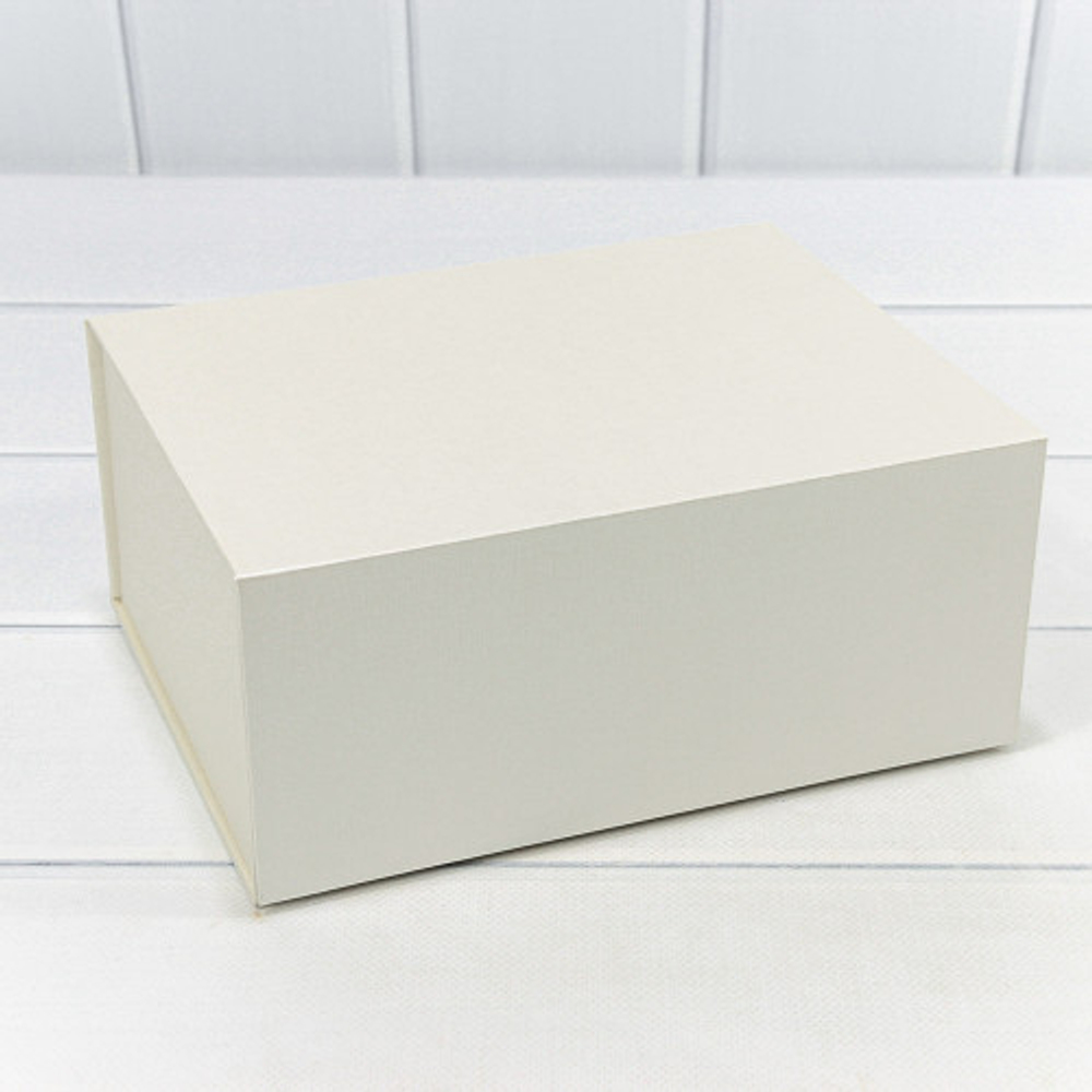 Коробка сборная 23.2х18.2х10.3 см на магнитах (Серебряный)