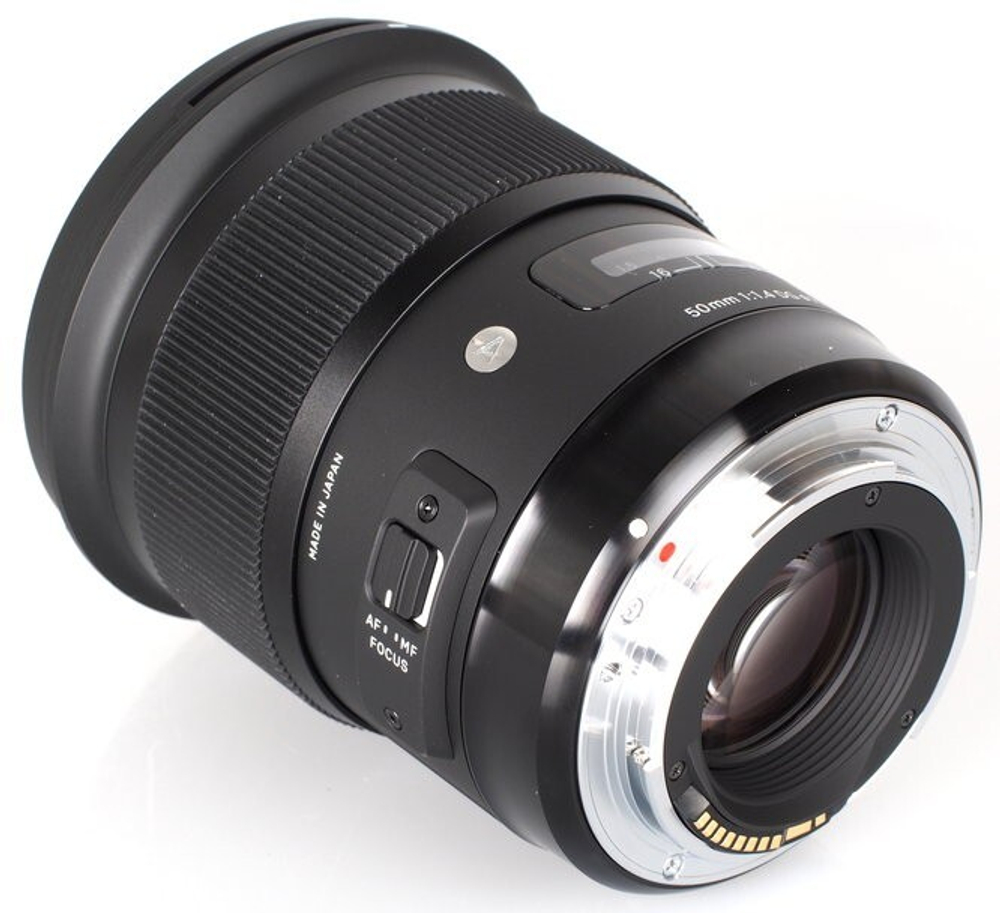 Объектив Sigma AF 35mm f/1.4 DG HSM Art Canon EF, черный