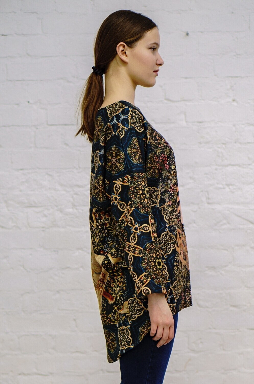 Туника "Единорог", по мотивам средневековых фламандских шпалер