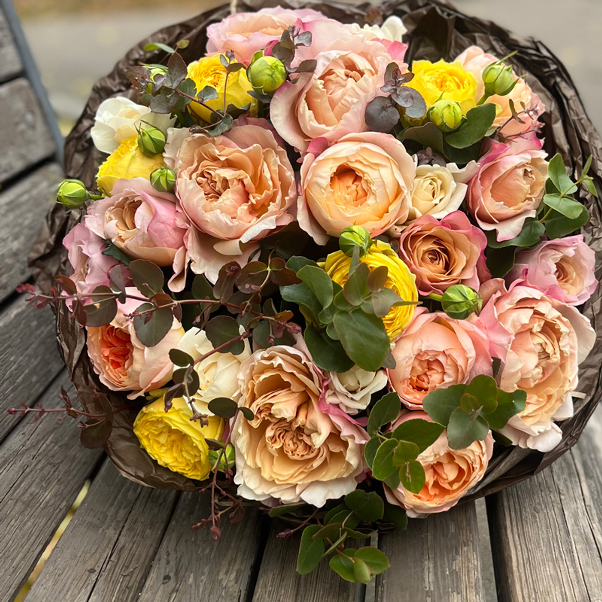 ❤️ Персиковый микс — букет интерьерных садовых роз — в день всех влюблённых у Феи