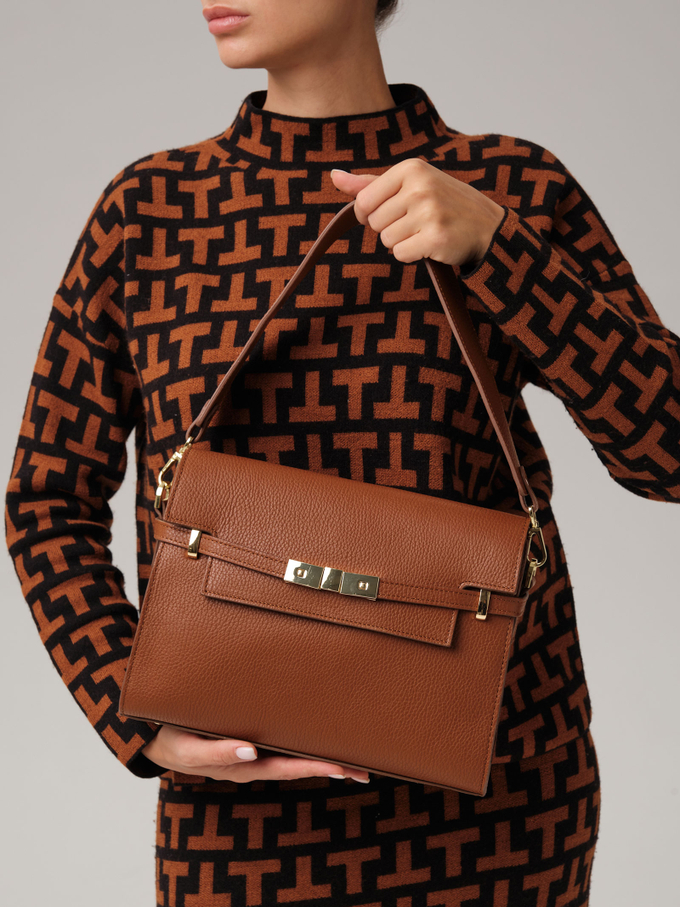 Кожаная сумка Deboro 31116 фундук