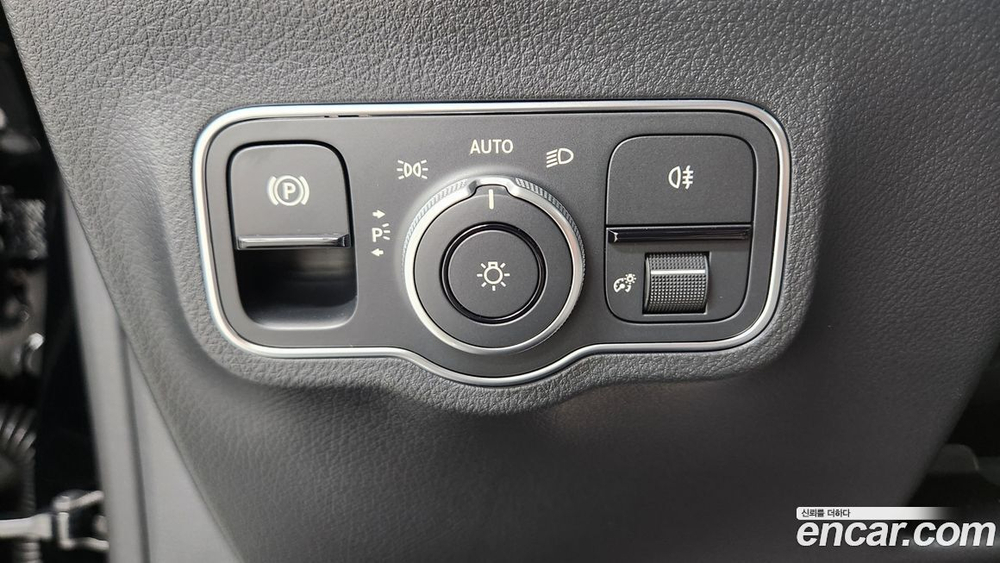 Mercedes-Benz GLA-Class H247 GLA250 4MATIC (02.2024)