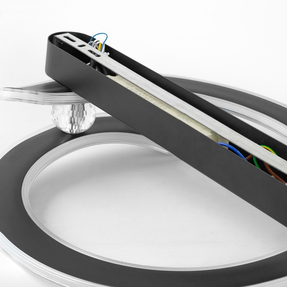 Потолочный светодиодный светильник Lussole HALE LSP-7382