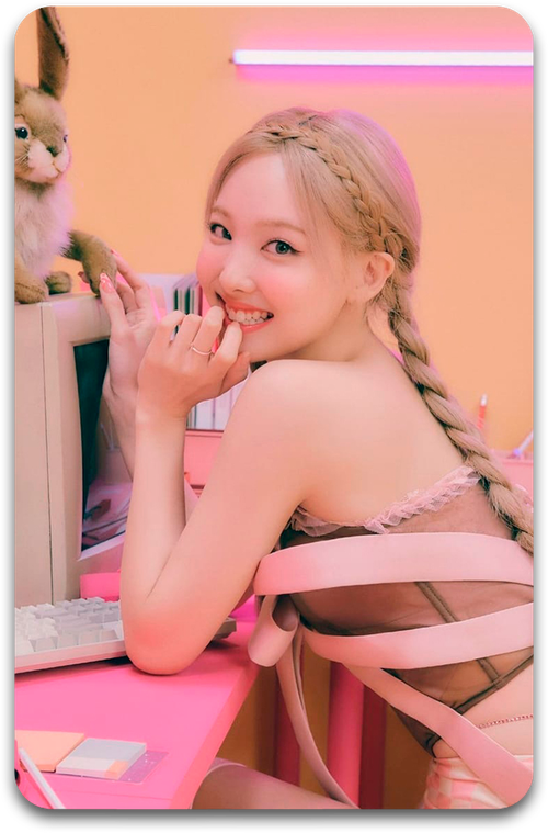 Карта #3992 / Nayeon (TWICE)