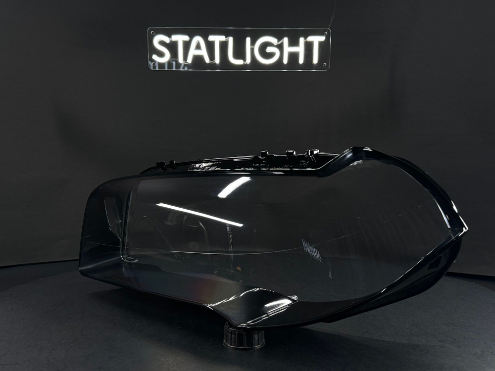 Левое стекло фары BMW X3 E83 2004-2010 рест