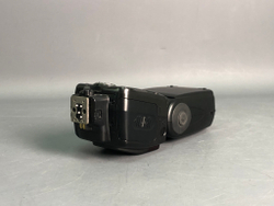 Nikon Speedlight SB-700
