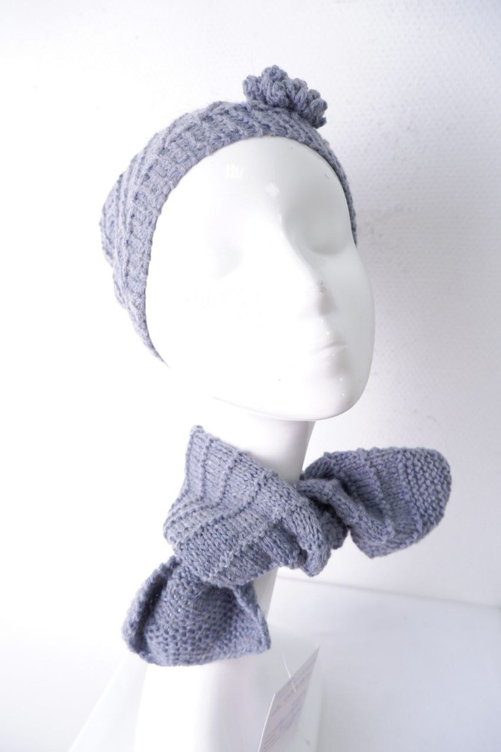 Шапка и шарф базовые