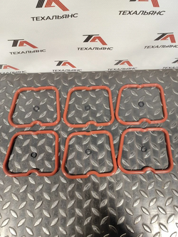 Прокладка клапанной крышки 6732-11-8181