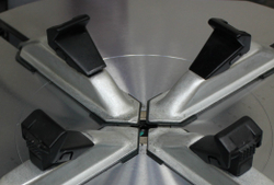 DL55-1 Пластиковая накладка на кулачки (чёрная) 620