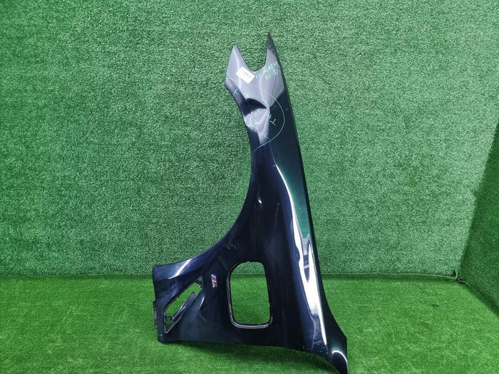 Крыло переднее левое BMW 5er G30 (2017-2023) PHEV