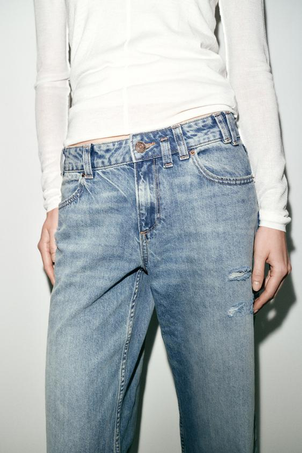 ZARA ДЖИНСЫ Z1975 STRAIGHT С НИЗКОЙ ПОСАДКОЙ И РАЗРЕЗАМИ, ИНДИГО