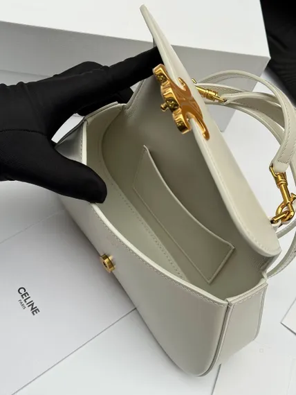 Сумка CELINE LOLA IN SHINY CALFSKIN белый