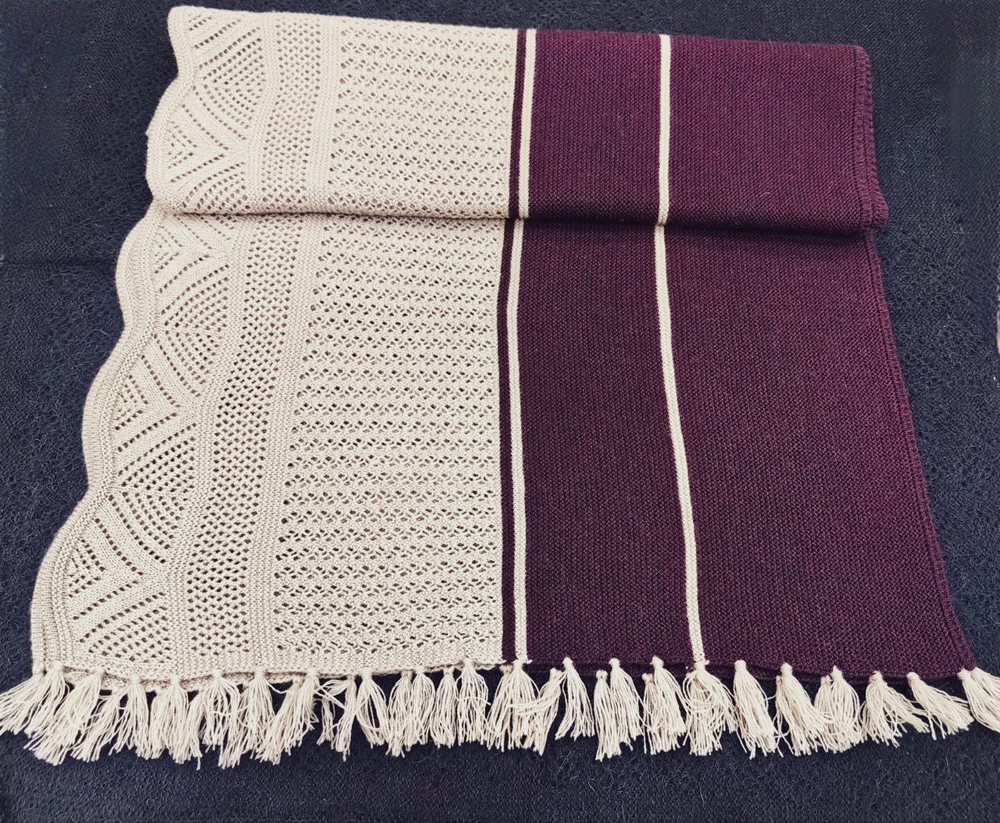 Палантин шерстяной ПШ18050-08/21 бежевый/сливовый