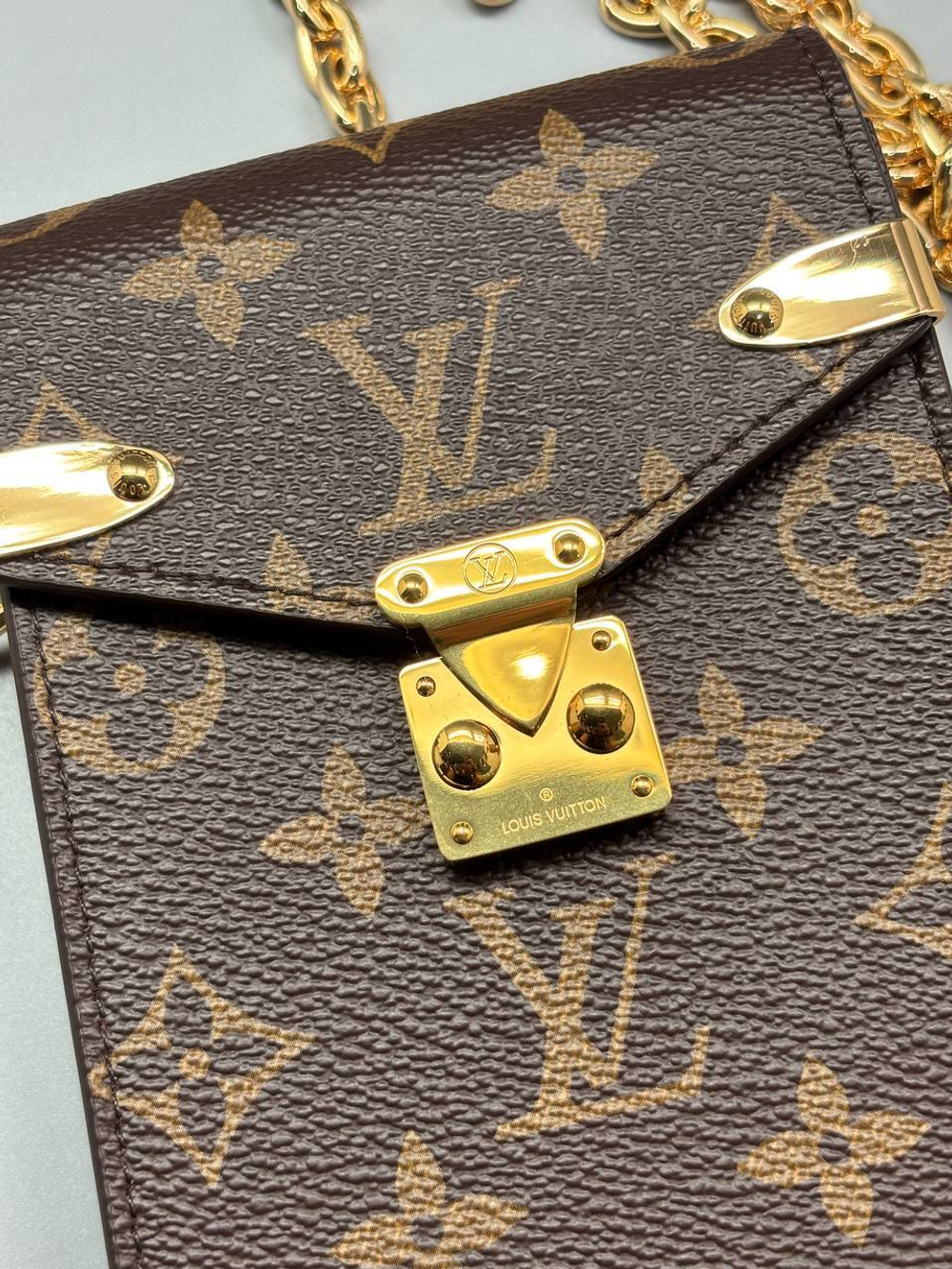 Сумка Louis Vuitton
