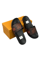 Шлепанцы Louis Vuitton