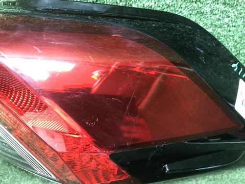 Фонарь правый внешний Toyota RAV4 5 XA50 (2018-н.в.)