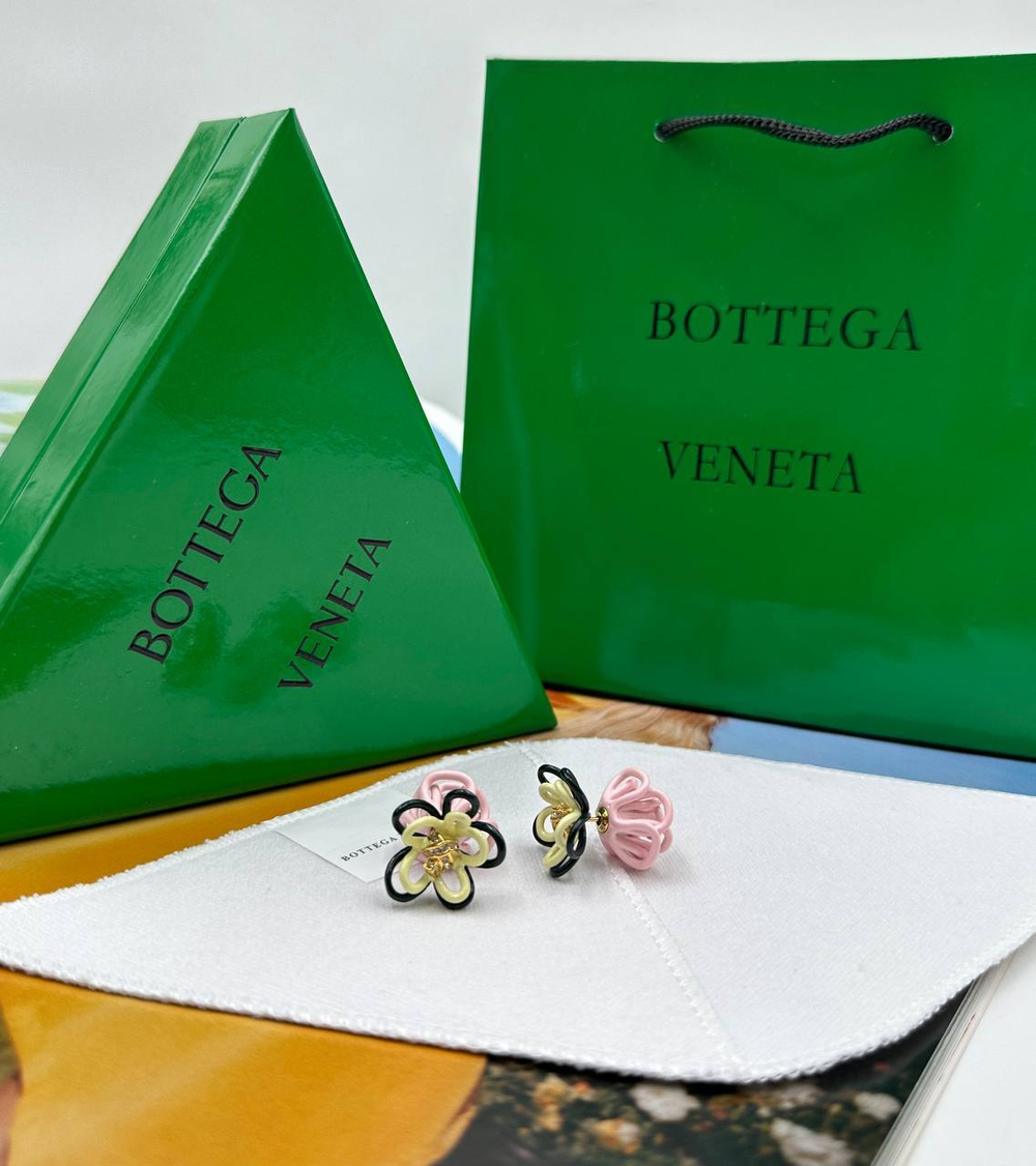 Серьги Bottega Veneta