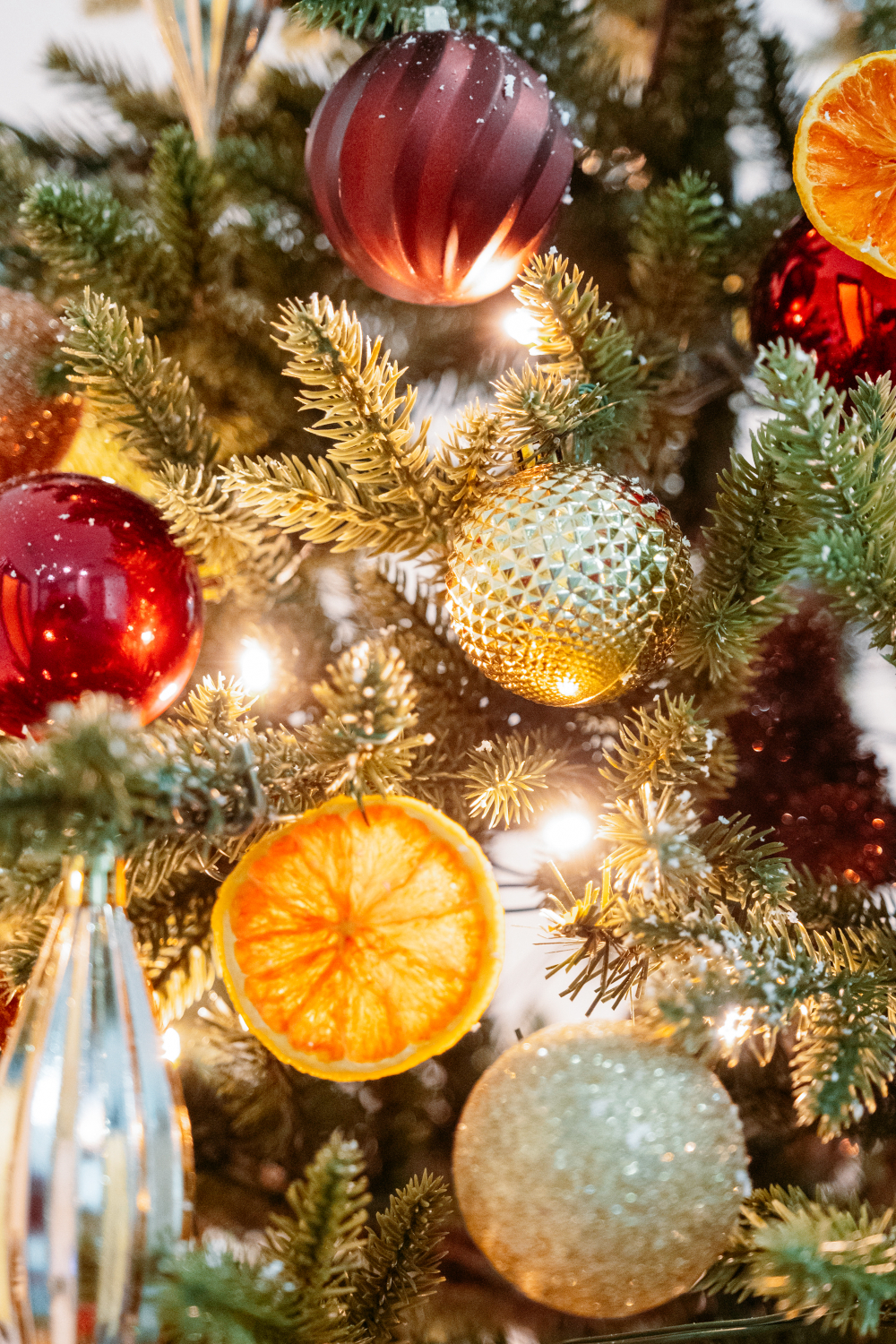 Дизайнерская Ель "Рождественская традиция"