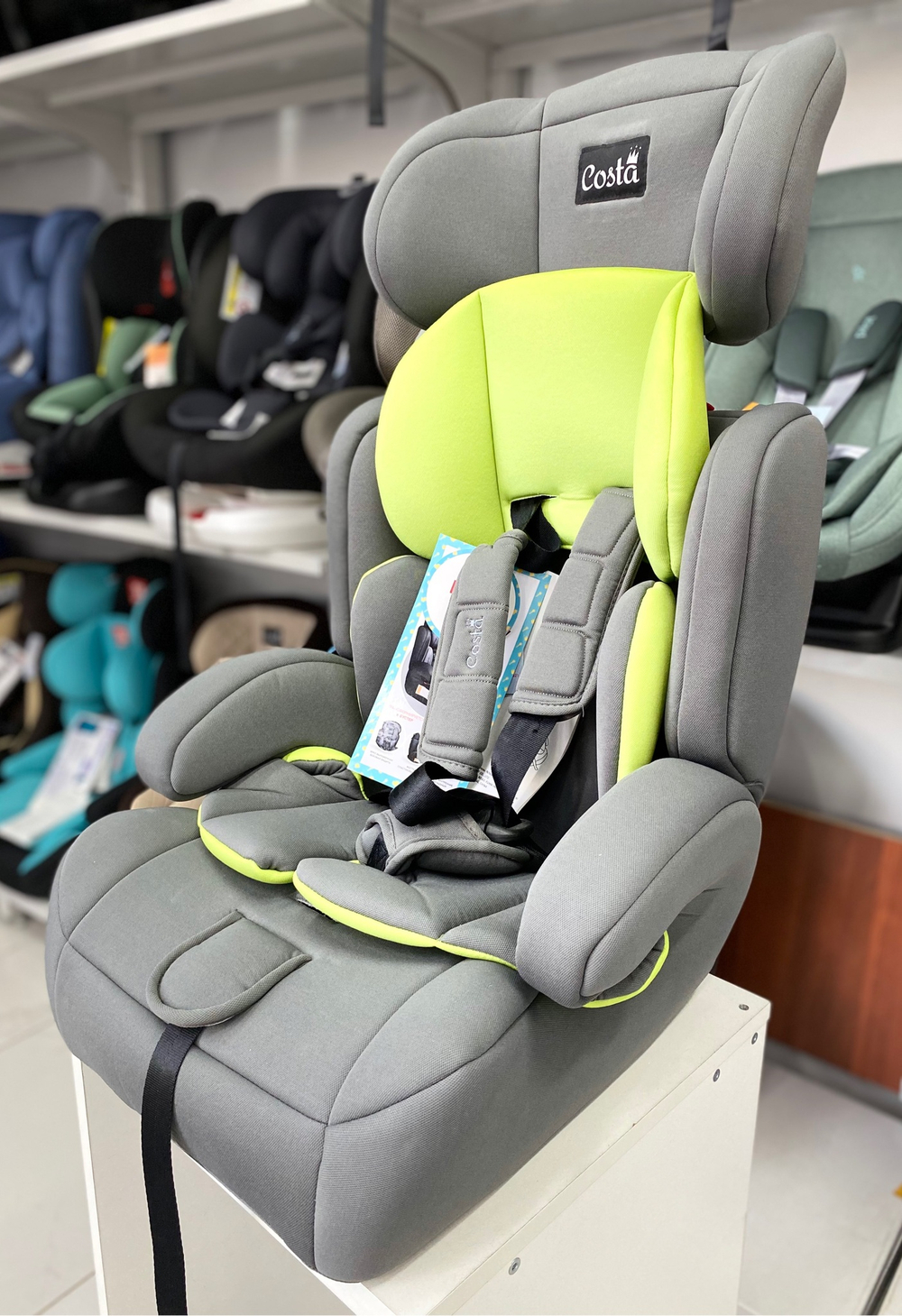 Автокресло детское YB702A (CS-003) (lime/лайм) Артикул: YB702Alm