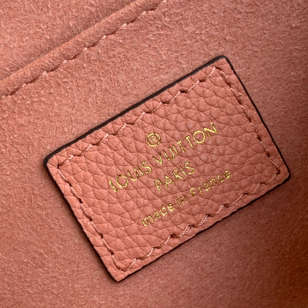 Louis Vuitton Lockme Chain Bag