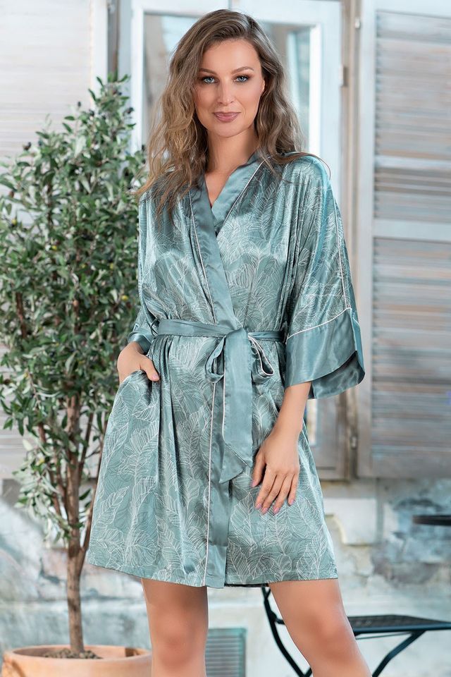 Короткий запашной халат-кимоно Florentina