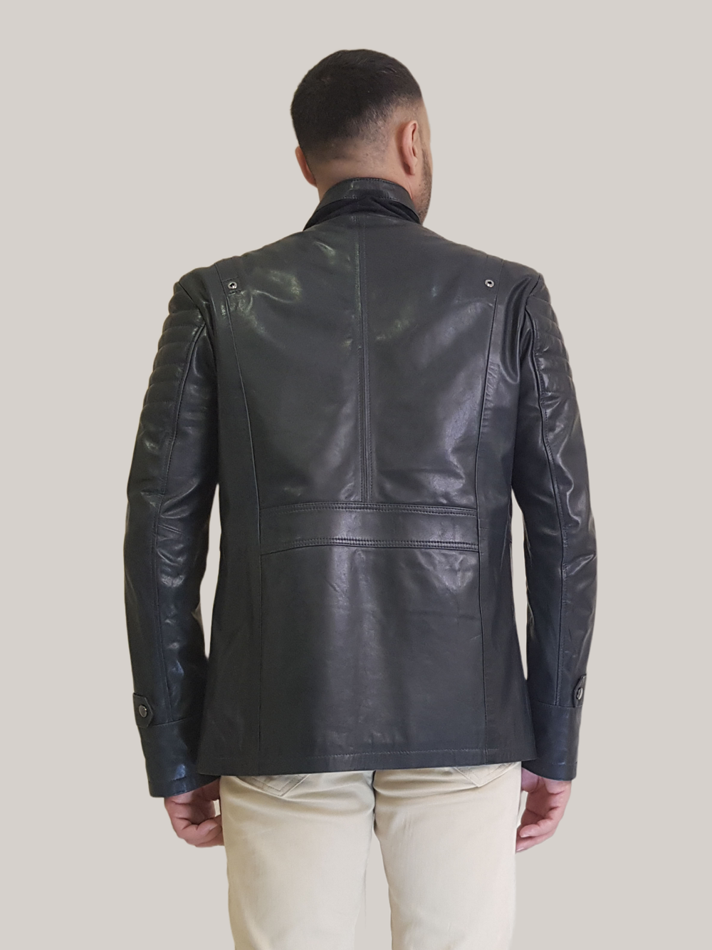 Мужская кожаная куртка