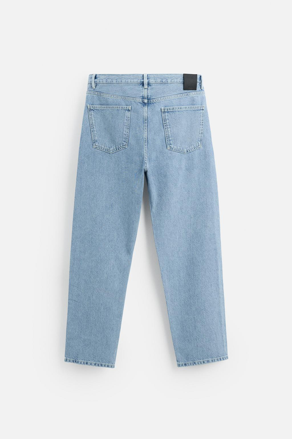 Джинсы slim fit