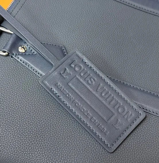Портфель Louis Vuitton Takeoff из коллекции Aerogram, синий