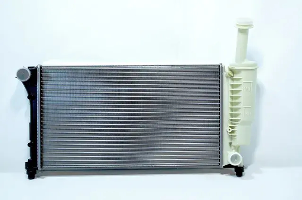 Радиатор охлаждения Fiat Panda 2