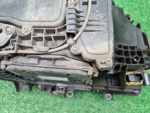 Фара левая Scania R-Series (2016-н.в.) галоген