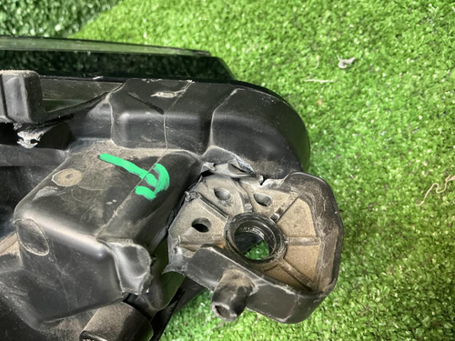 Фара левая Faw Bestune B70 (2020-н.в.) LED